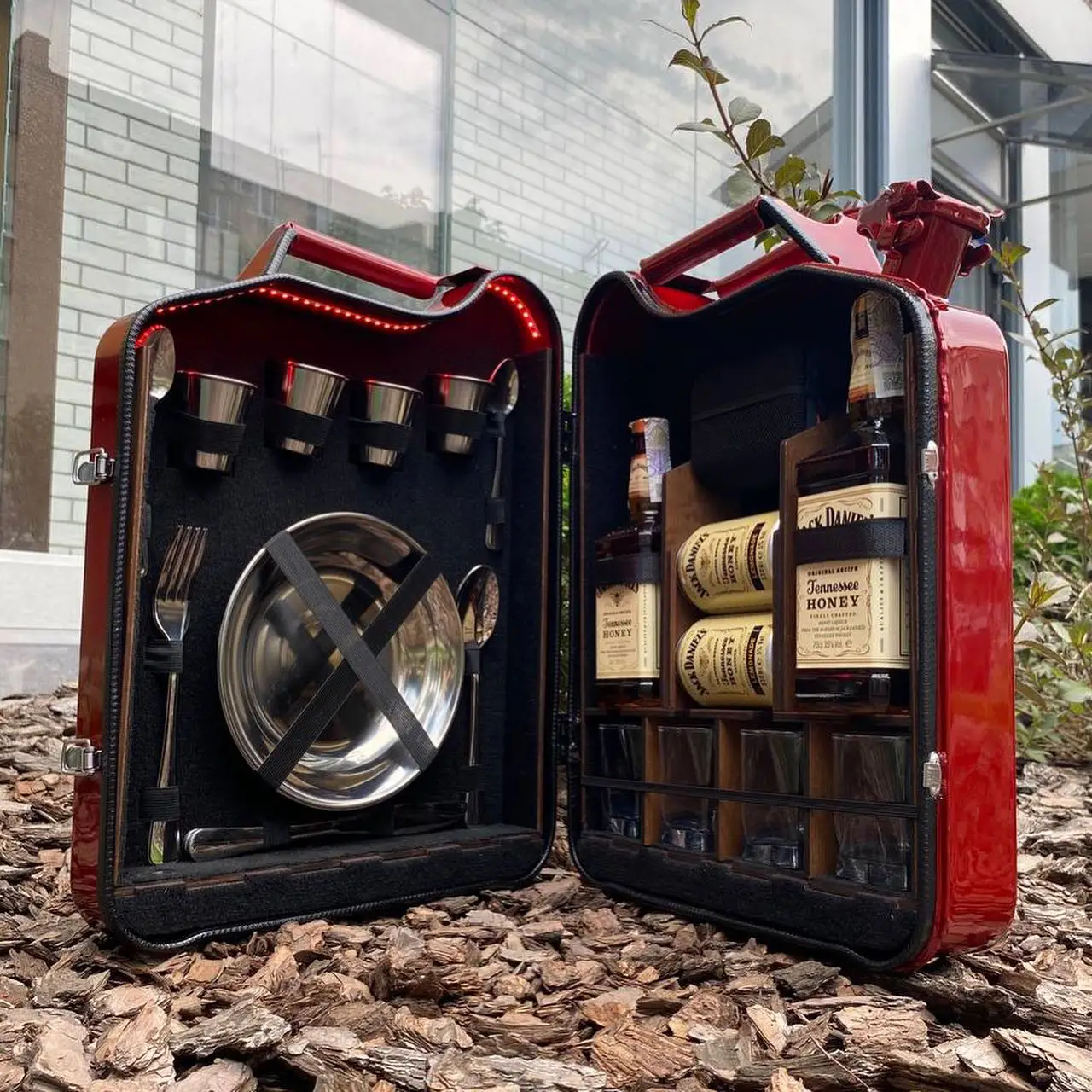 4672334377_w640_h640_4672334377