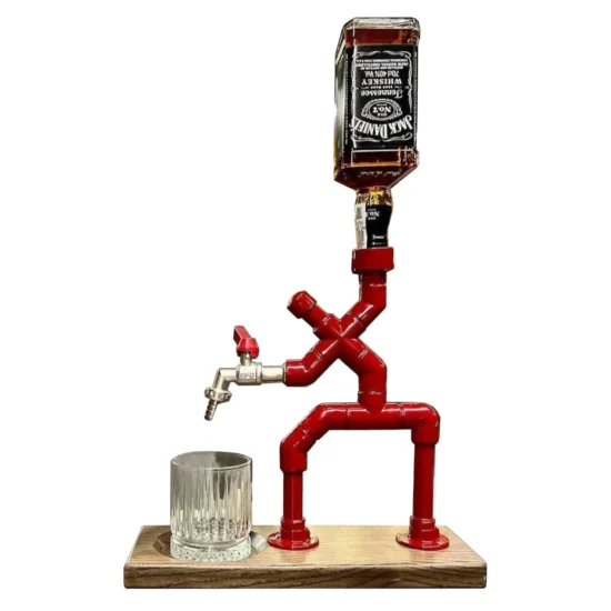 Alkohol Spender in Form eines Mannes
